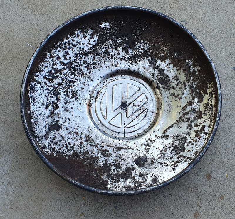 Vintage VW wheel hubcap as per photo
