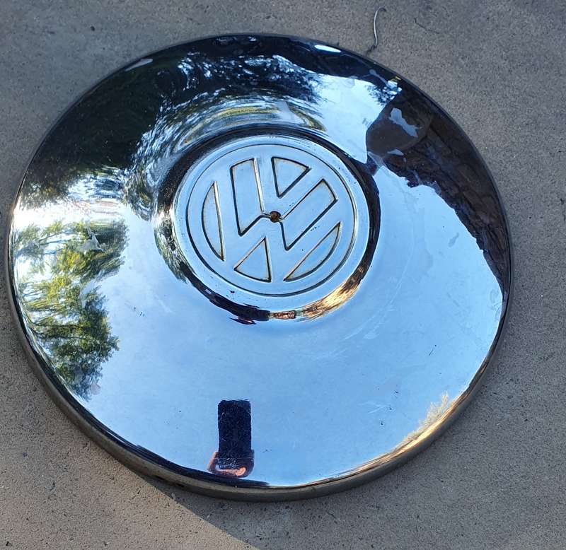 Vintage VW wheel hubcap as per photo