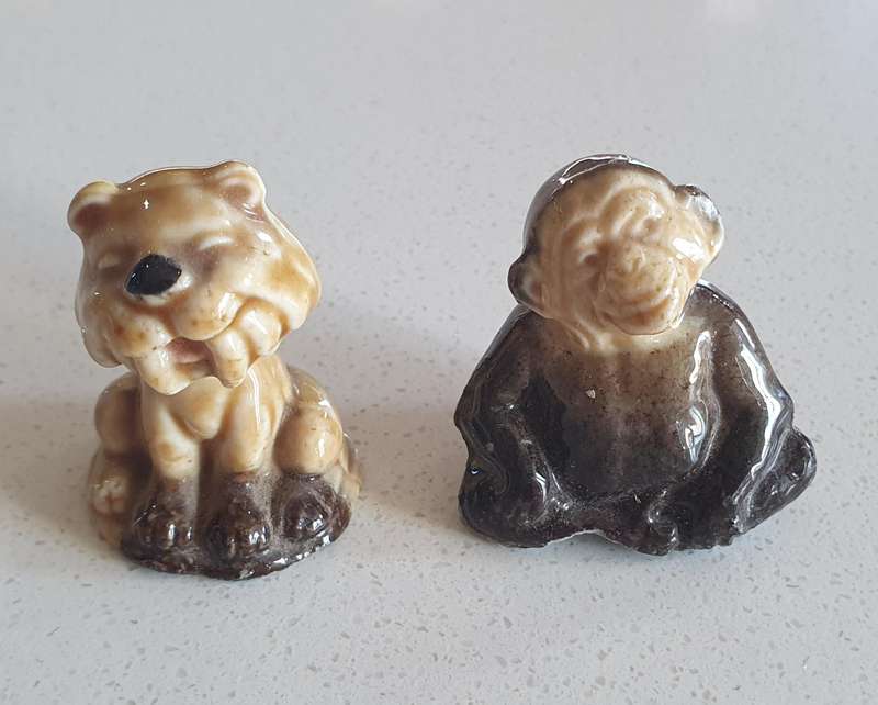 2x WADE figurines as per photo
