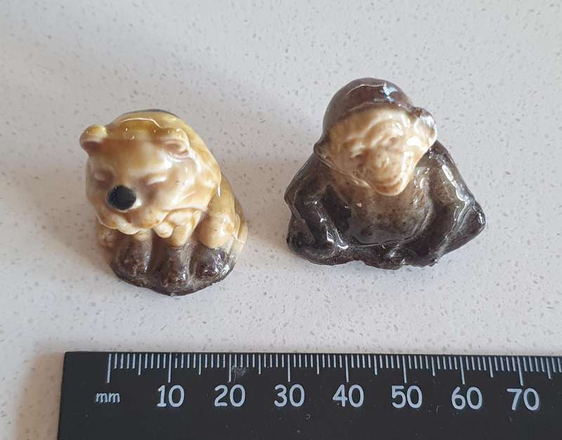 2x WADE figurines as per photo