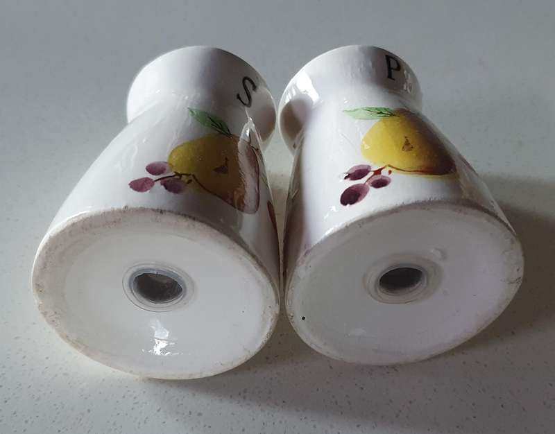SALT and PEPPER SET - as per photo