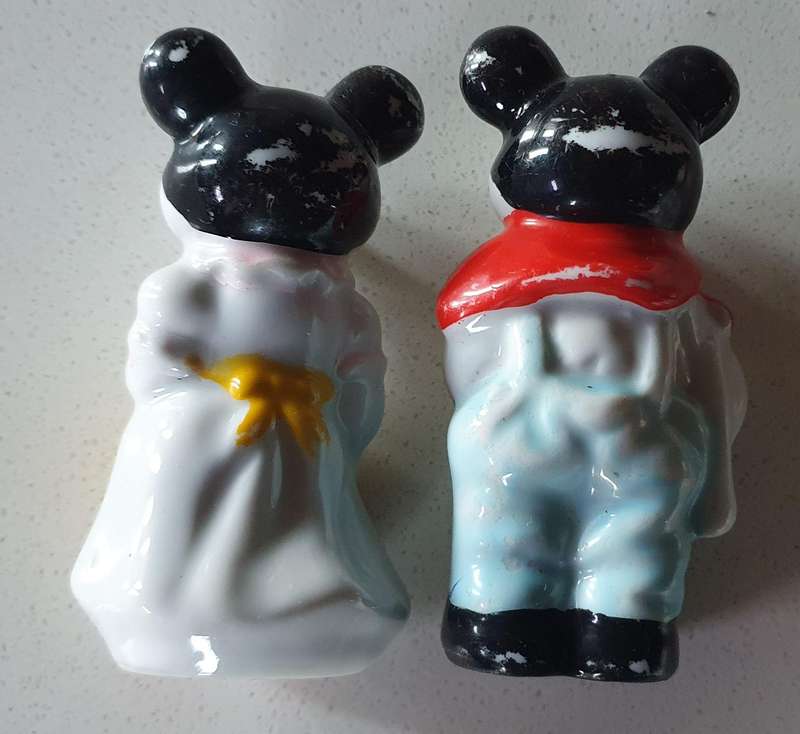SALT and PEPPER SET - Mickey and Minnie mouse figurines as per photo