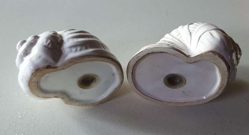 SALT and PEPPER SET - Shells as per photo