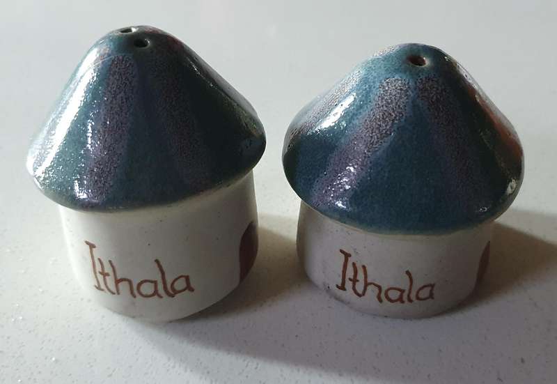 SALT and PEPPER SET - Huts as per photo