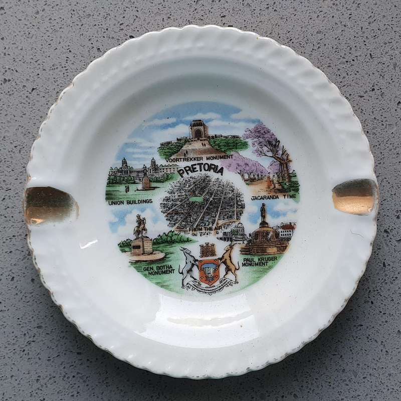Hand painted VAN HUNKS ashtray plate of Pretoria - as per photo