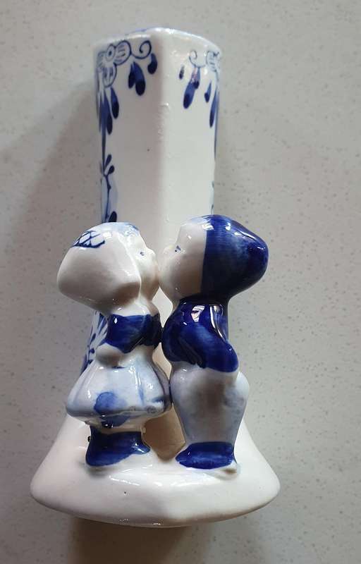 Blue and white figurine / vase - as per photo