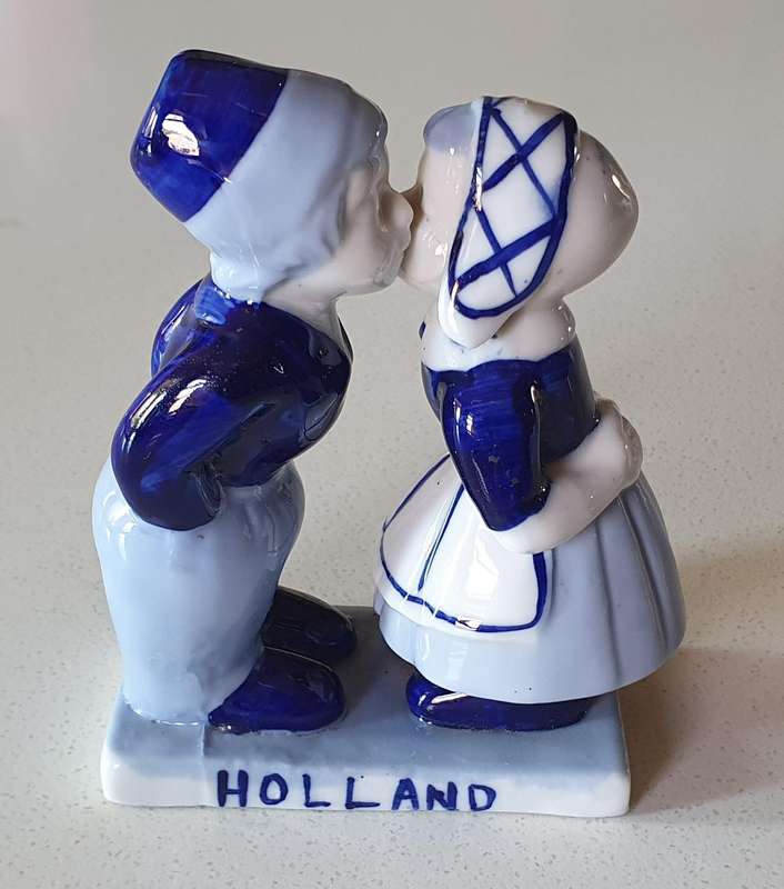 Blue and white figurine - as per photo