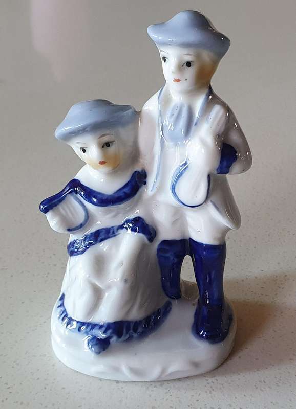 Blue and white figurine - as per photo