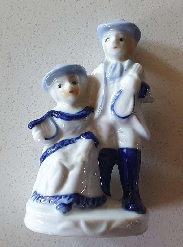 Blue and white figurine - as per photo