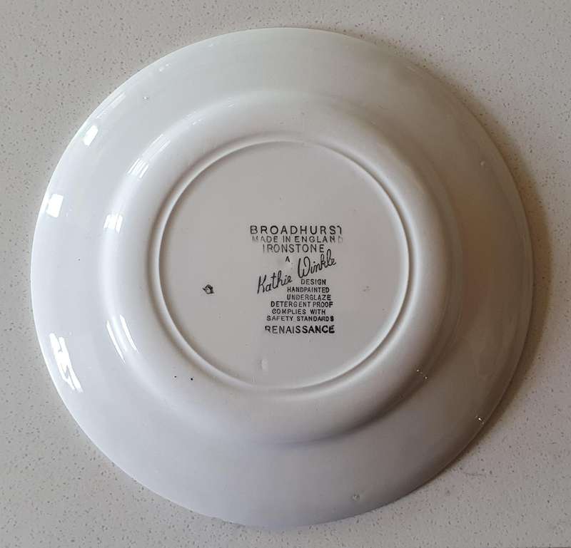 Broadhurst made in England ironstone plate - Kathie Winkle - Renaissance - as per photos