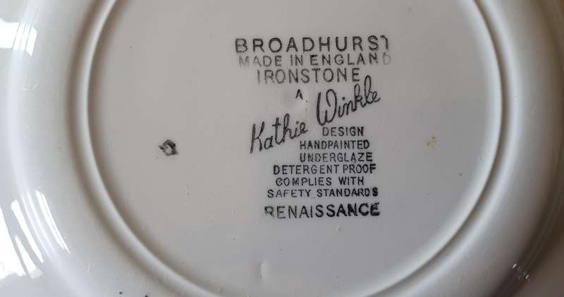 Broadhurst made in England ironstone plate - Kathie Winkle - Renaissance - as per photos