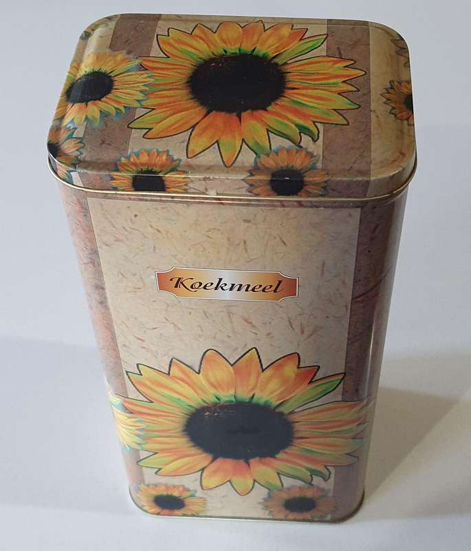 Sunflower Cake Flour tin as per photo.