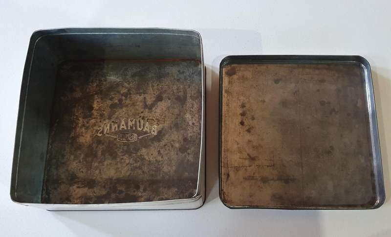 BAUMANN"S biscuits tin as per photo.