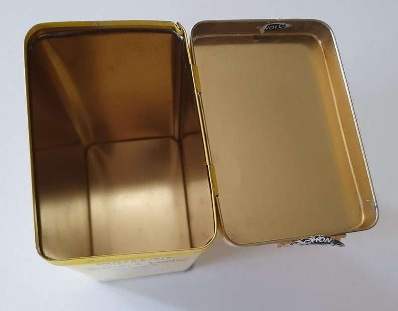 Maizena cornflour tin as per photo.