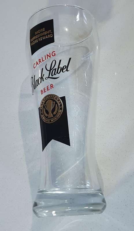 500ml CARLING BLACK LABEL BEER GLASS as per photos