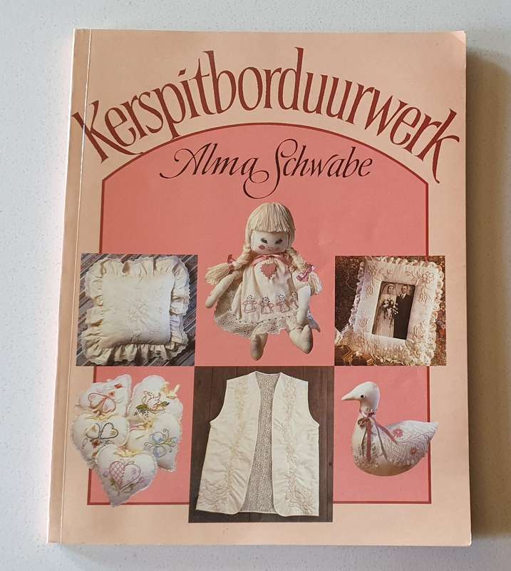 KERSPITBORDUURWERK by Alma Schwabe - soft cover book