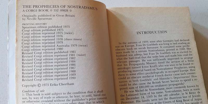 The Prophecies of Nostradamus by Erika Cheetham - soft cover book
