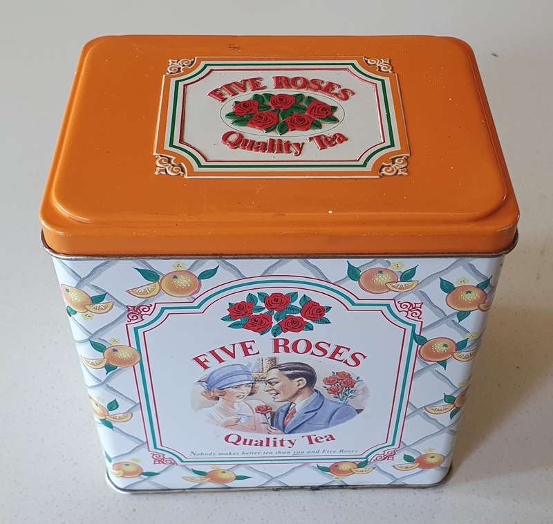 FIVE ROSES tea tin as per photos