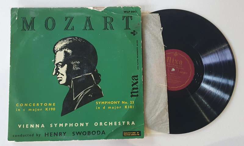 MOZART Vienna symphony orchestra - vintage vinyl LP as per photo