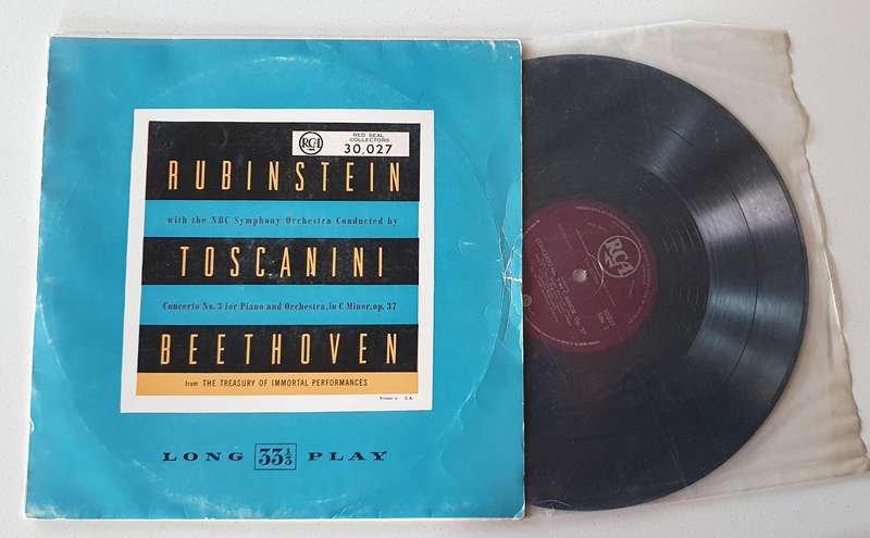 RUBINSTEIN TOSCANINI BEETHOVEN- vintage vinyl LP as per photo