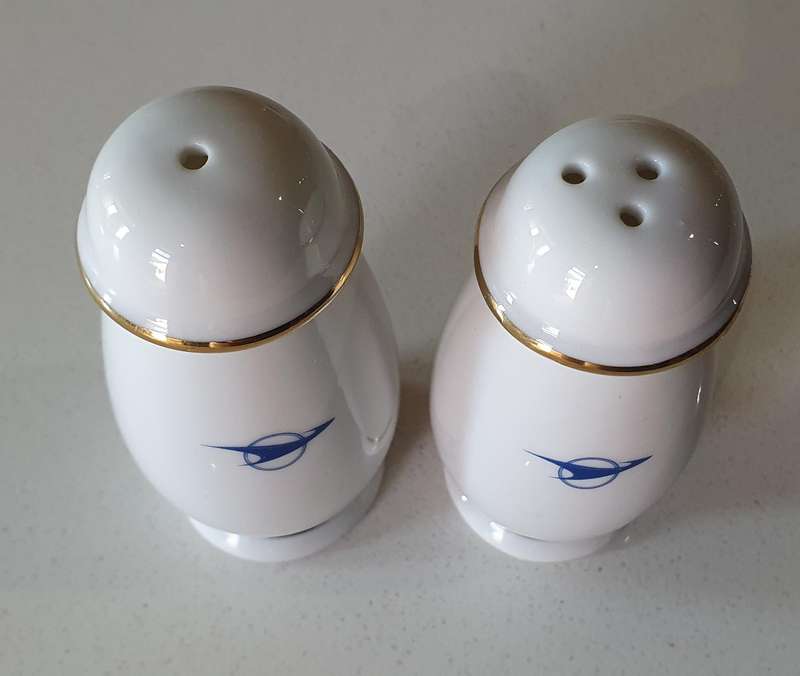 SAR salt and peper set as per photo