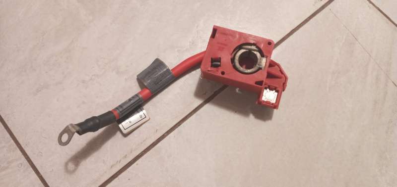 BMW 1 Series E81/E82/E87/E88 (2004-2013) Positive Battery Lead Blow Off Cable 6113698222702