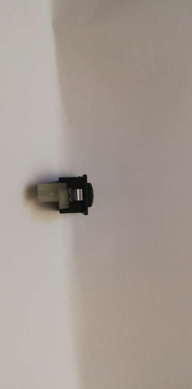 For BMW Tailgate Release Pushbutton Switch - Compatible with BMW 1 2 3 4 5 6 7 Series E60 E70 E90 F0