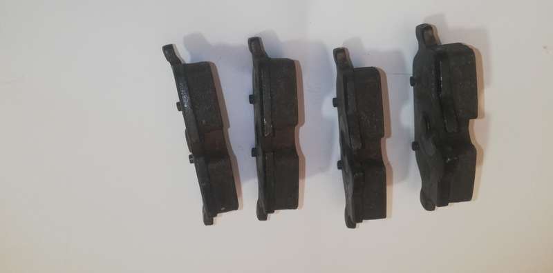 BMW 116i 118i 118D E81 & E87 2004-2008 FRONT BRAKE PADS SET