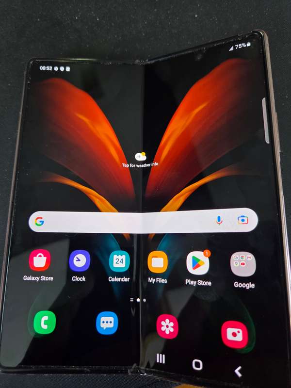 Samsung Z2 Fold plus S7 and Blackberry  with origonal boxes