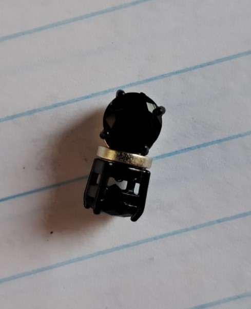 Non Piercing Magnetic Earrings - Black Diamond