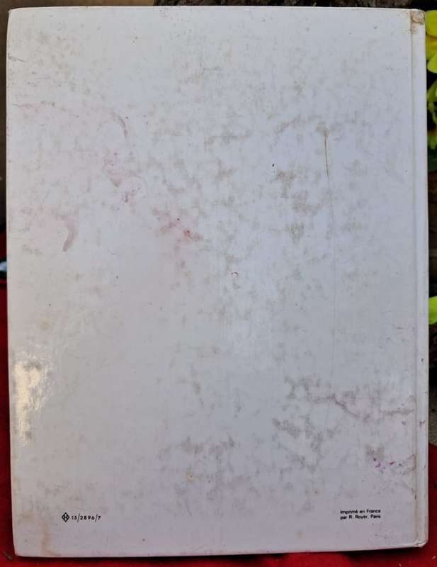 La France en Direct 2 - French Textbook (1970)
