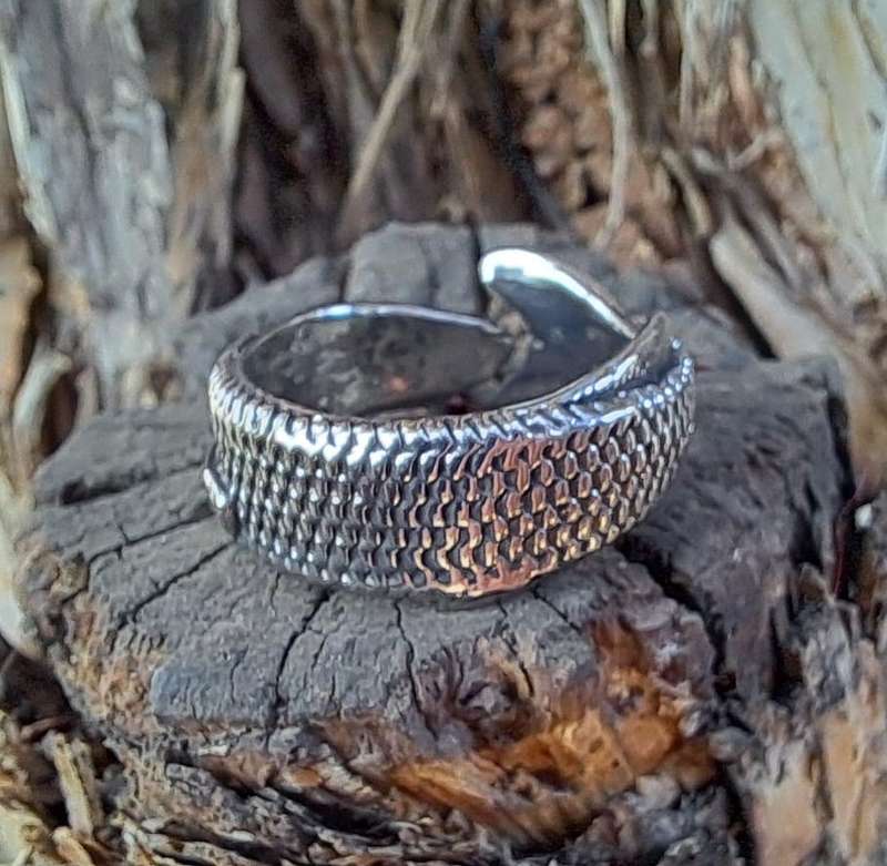 Adjustable Fish Wrap Ring