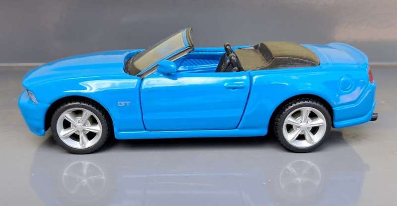 Maisto 1:41 Pullback 2010 Ford Mustang GT NO BOX