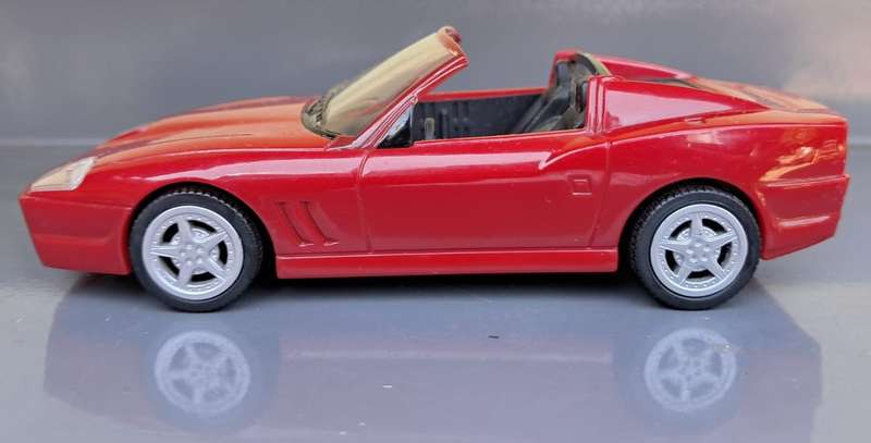 Shell V-Power 1:38 Ferrari Superamerica Pullback - Loose