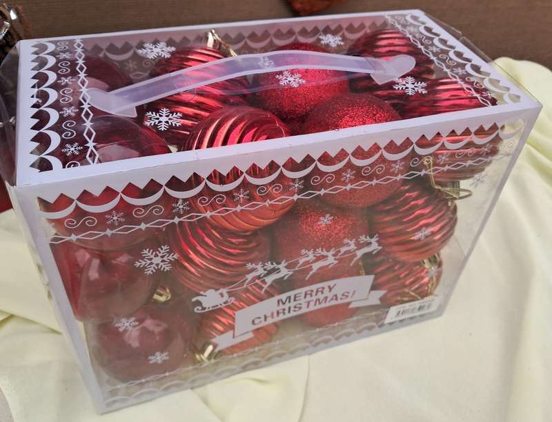 Christmas Decorations Baubles 24pc Red Assortment