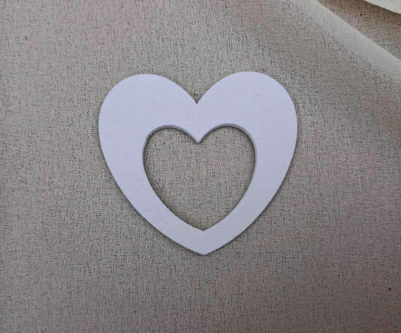 Wooden Decorations White Heart 1pc