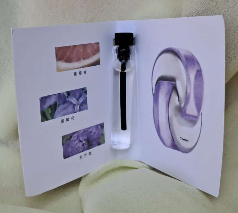 CVerlaln Perfume Sample 2ml - Grapefruit, Iris, and Heliotrope
