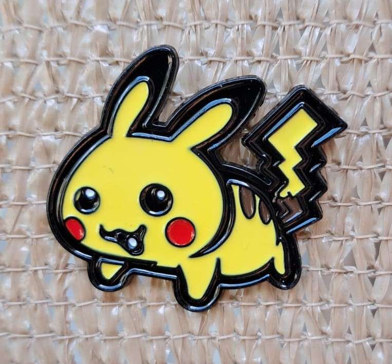 Enamel Metal Pin Badge Pikachu Cute