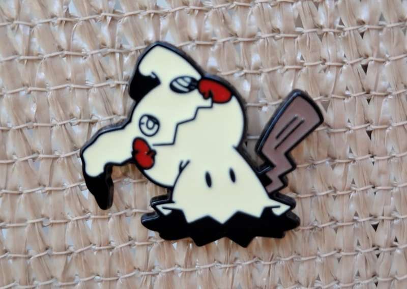 Enamel Metal Pin Badge Mimikyu 1