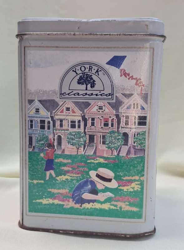 Collectible Tin - York Peppermint Patties (1990)