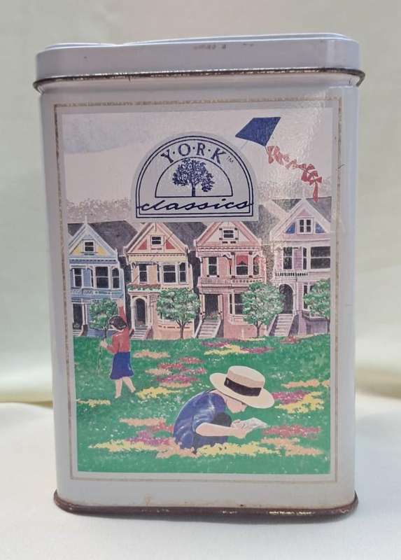 Collectible Tin - York Peppermint Patties (1990)
