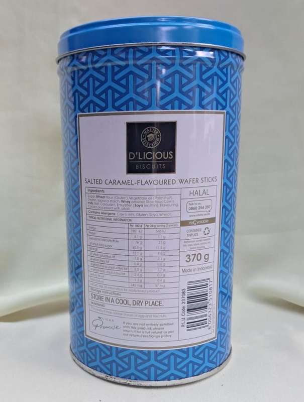Collectible Tin - D'Licious Salted Caramel Flavoured Wafer Sticks