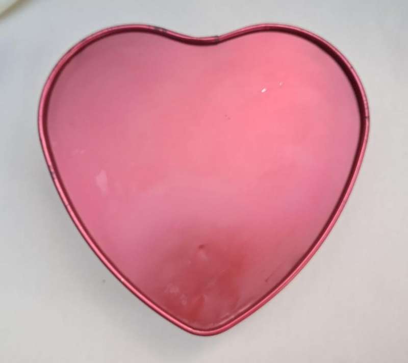 Collectible Tin - Red Heart