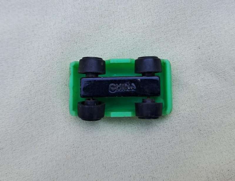 Lucky Box Small Plastic Car - Green Ace