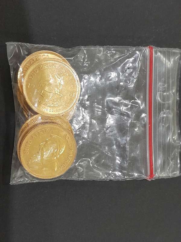 8 x 1/10th Krugerrands
