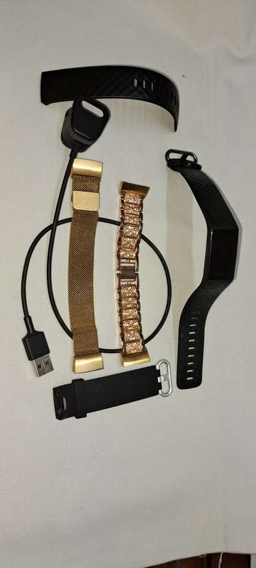 Advance Fitbit Tracker + GPS  Watch - FCCID XRAFB417