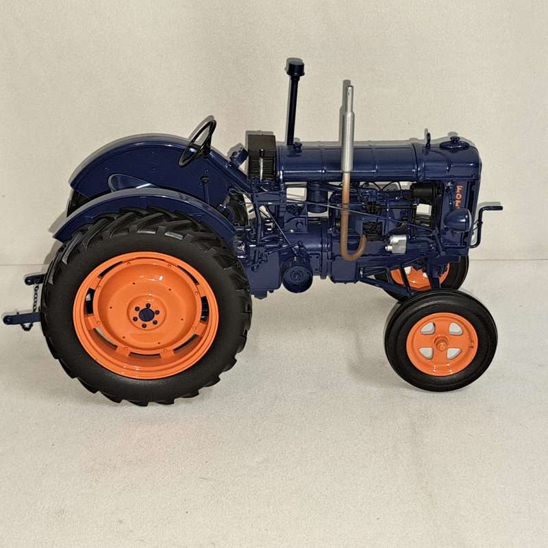 Fordson Major E27N Blue Bottle Tractor - Universal Hobbies  UH2638U- Scale 1/16