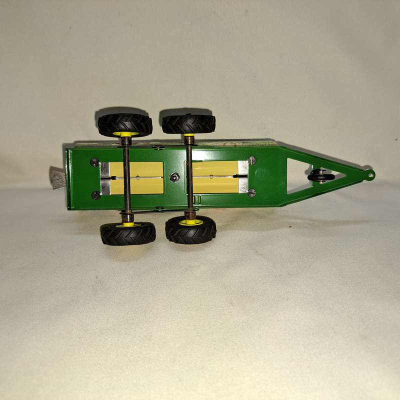 John Deere 3120 Tractor + Tanker - Tin Tinplate - Scale 1/25