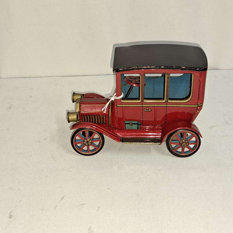 Tin Tinplate Model T Ford - Made in Japan