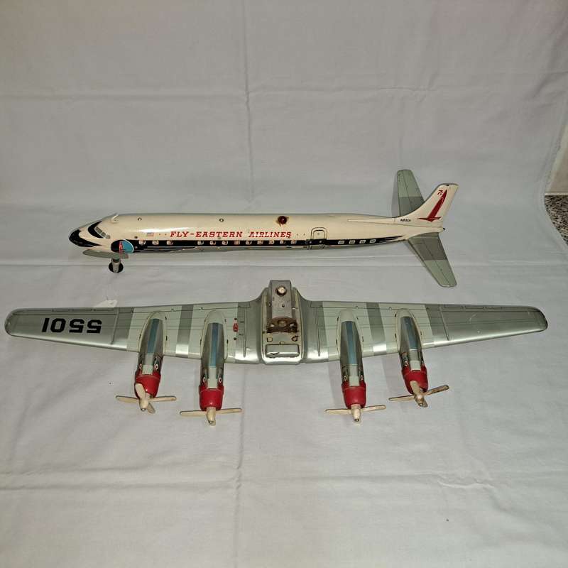 Tin Tinplate DC-7 Constellation Passenger Plane - No N5501